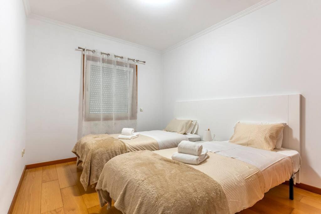 Pereira'S Apartment- Free Garage Aveiro Bagian luar foto